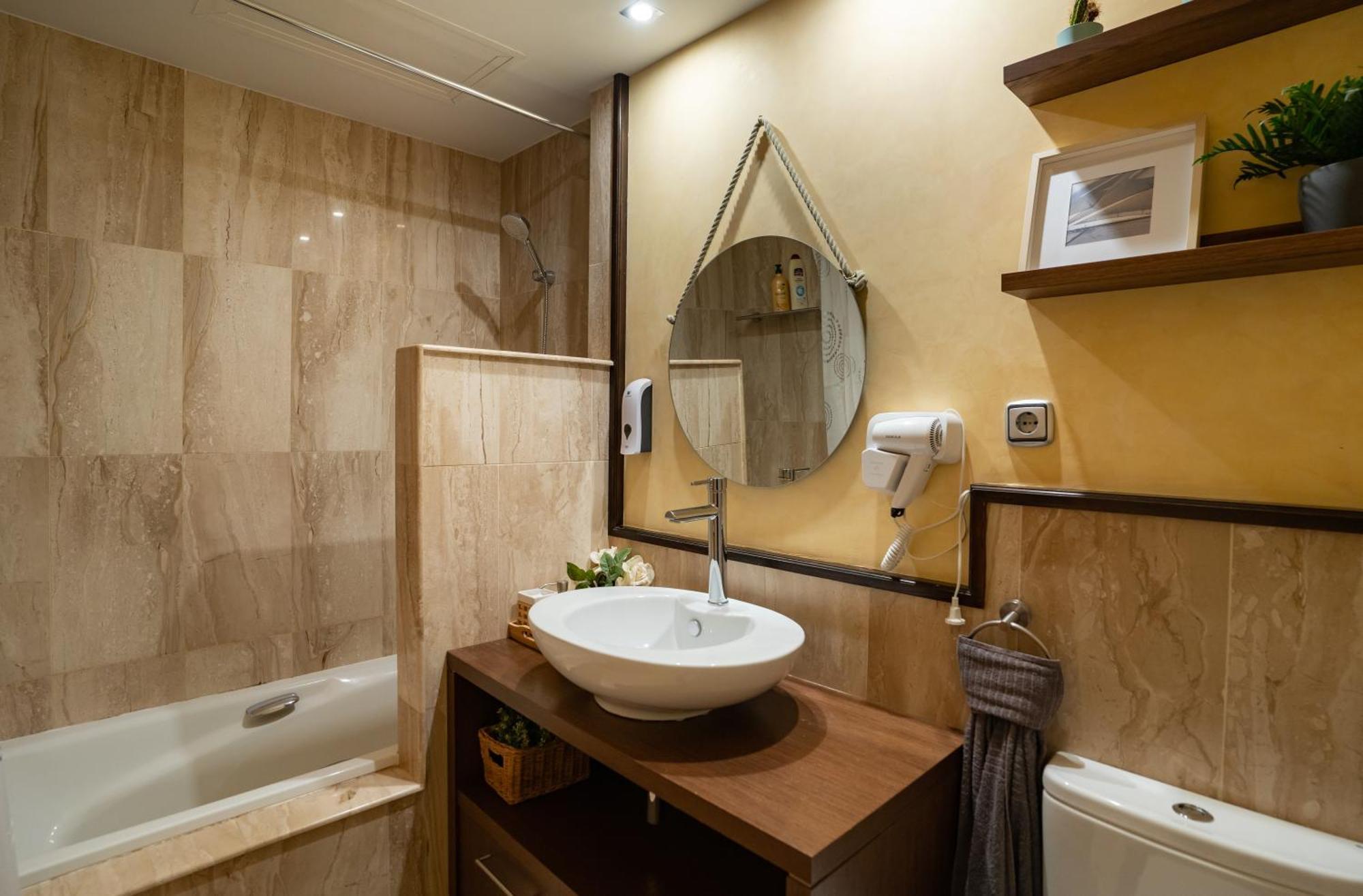 Mar Y Montana Apartment Torremolinos Ngoại thất bức ảnh